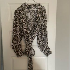 NWT Banana Republic xl wrap blouse.